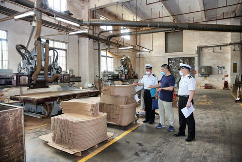臺(tái)風(fēng)季廣州海關(guān)幫扶助力木制品加工企業(yè)出口