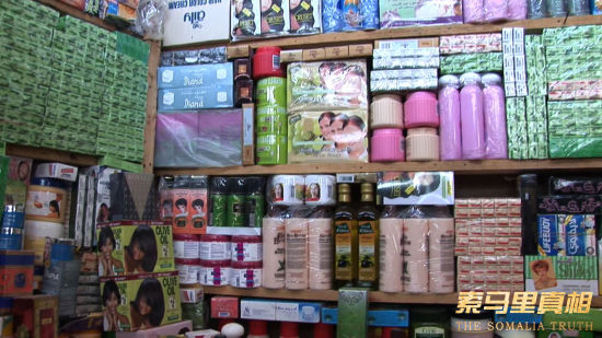 中國(guó)制造暢銷(xiāo)索馬里 導(dǎo)演呂建民難忘拍片見(jiàn)聞_影音娛樂(lè)_新浪網(wǎng)